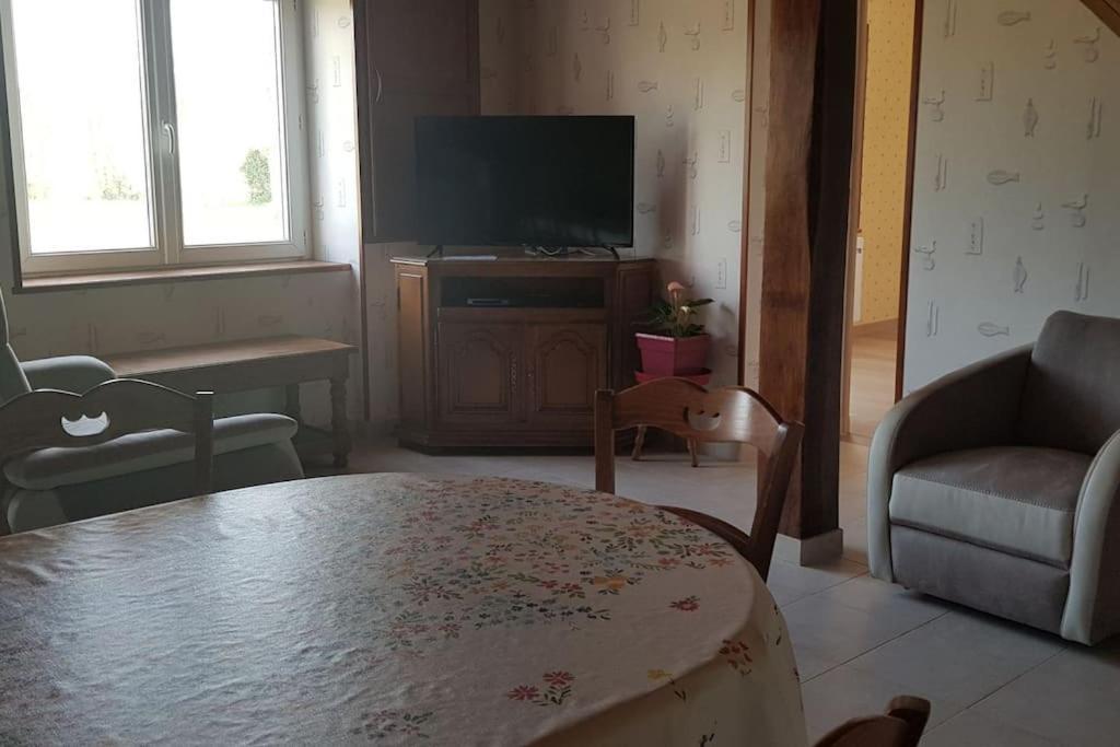 Le Mimosa, Maison De Vacances Trans-la-Foret Luaran gambar